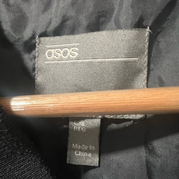 ASOS Classic Black Bomber Jacket - Picture 2 of 2